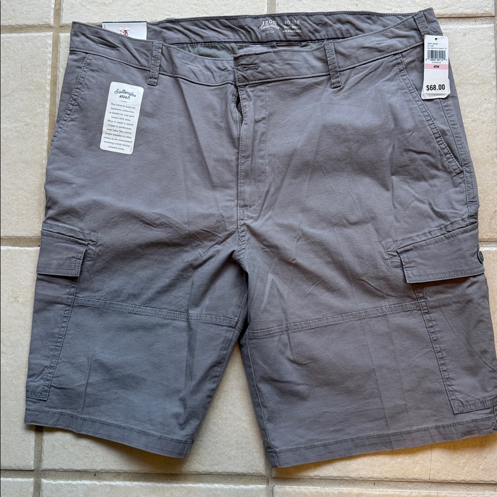 Izod Saltwater Relaxed Classics Size 40 Pigment Dye Cargo Shorts 10.5 inseam